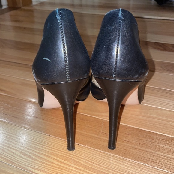 Jessica Simpson Black Heels - Picture 6 of 7